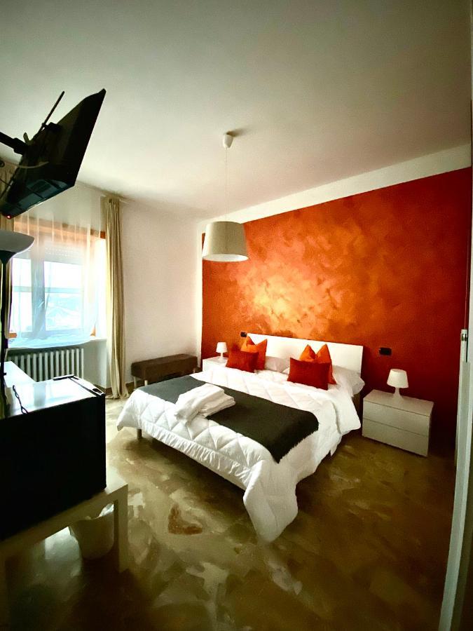 B&B Mo•Si Massa d'Albe Exterior foto