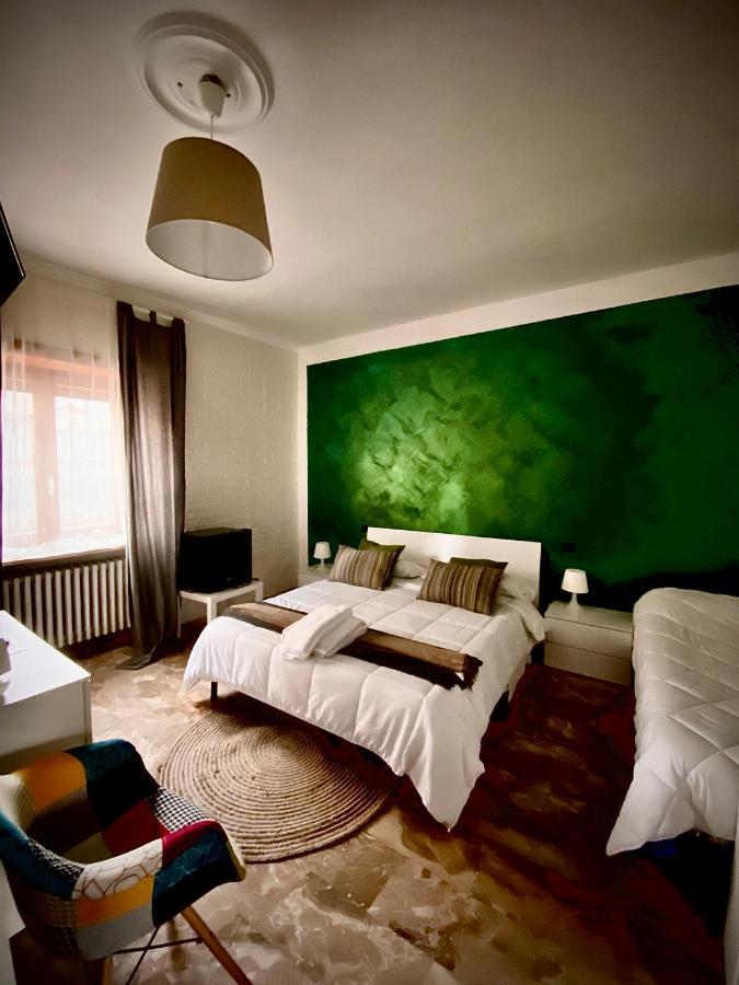 B&B Mo•Si Massa d'Albe Exterior foto